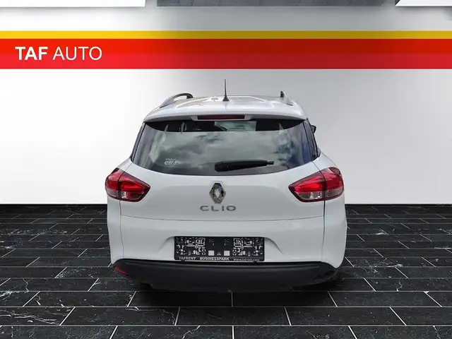 Renault Clio view 7