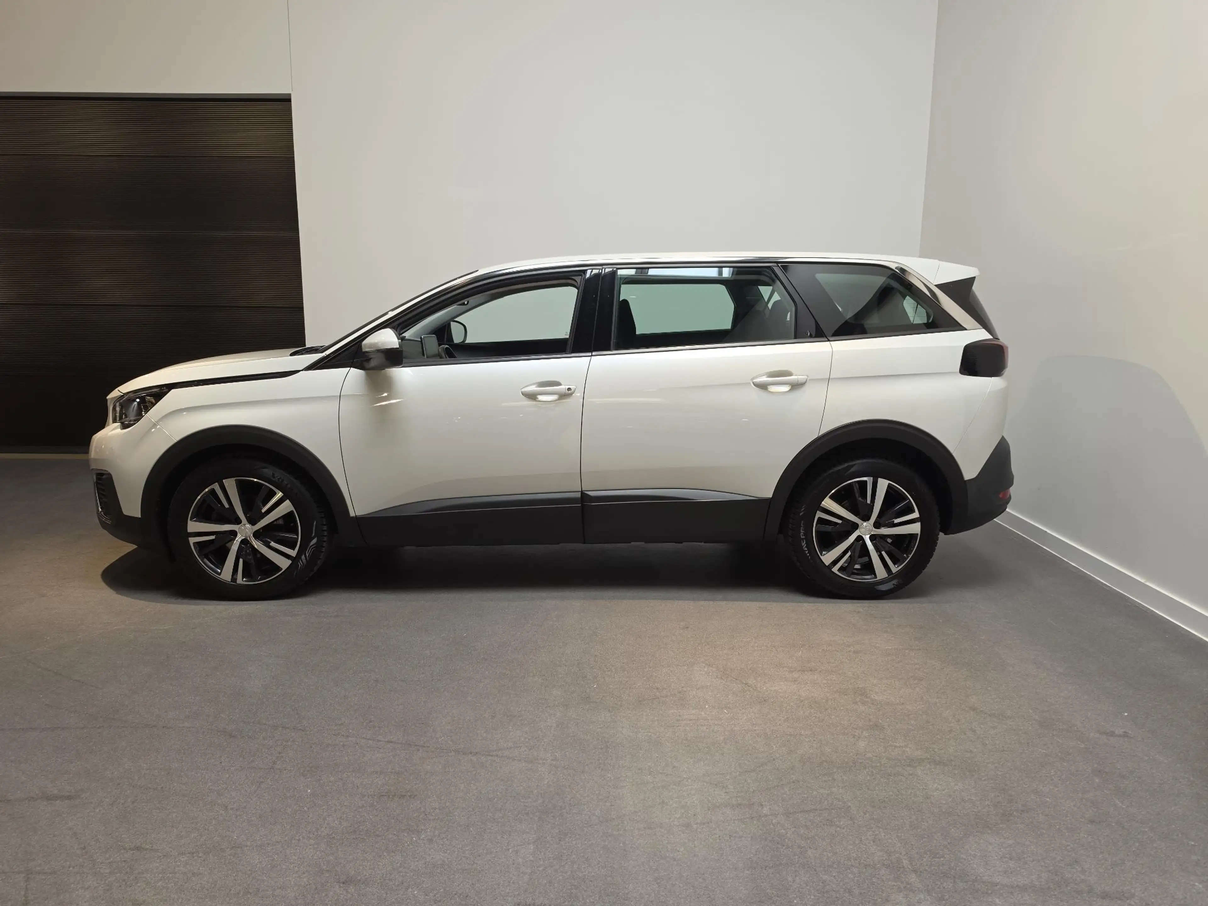 Peugeot 5008 1.2 PureTech Active 7persoons - Apple Carplay/Andr — photo 3