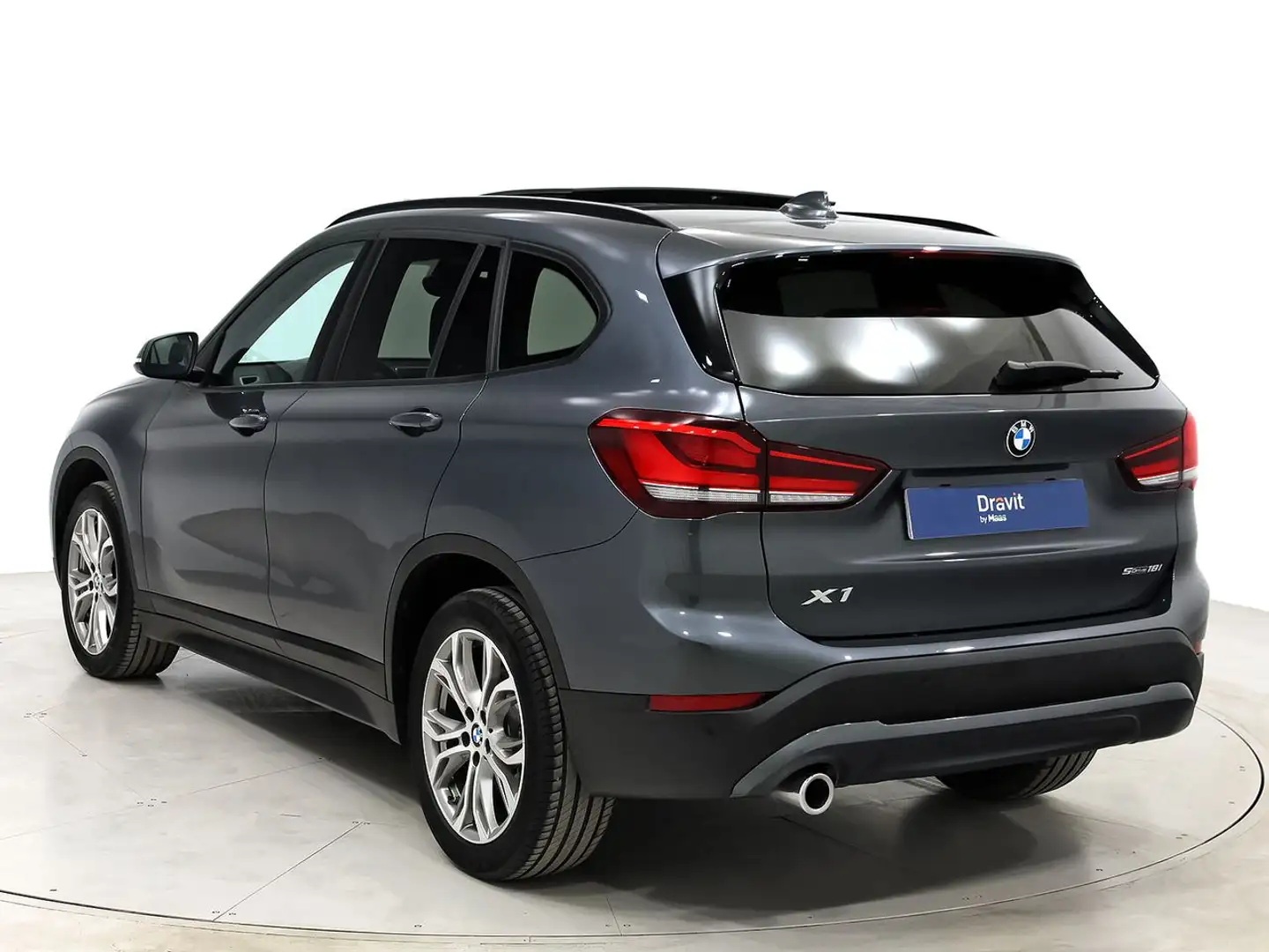 BMW X1 sDrive 18i Gris - 2