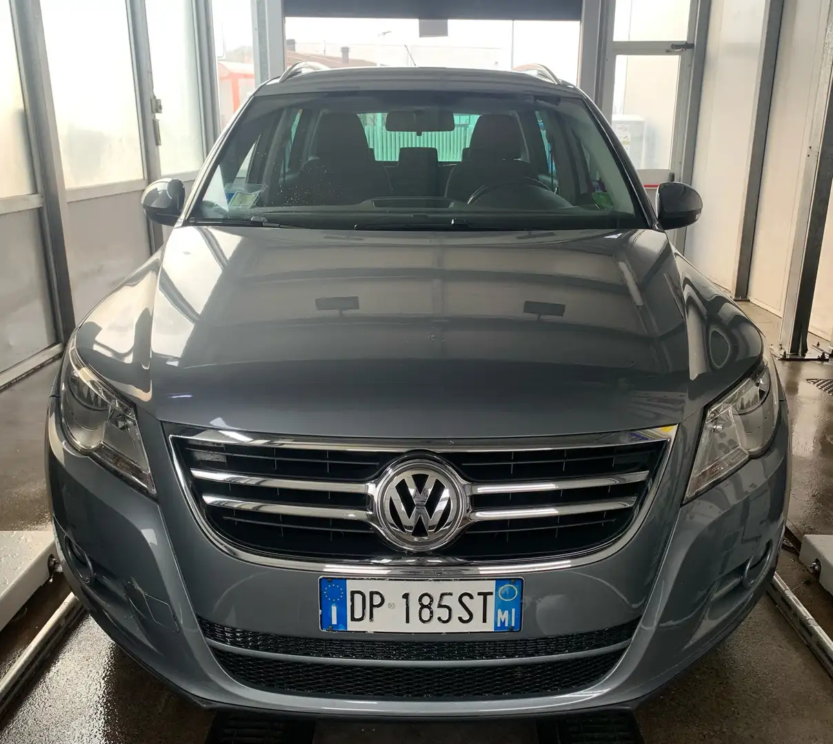 Volkswagen Tiguan 2.0 tdi Sport&Style 4motion+Portapacchi+treno cerc Grigio - 1