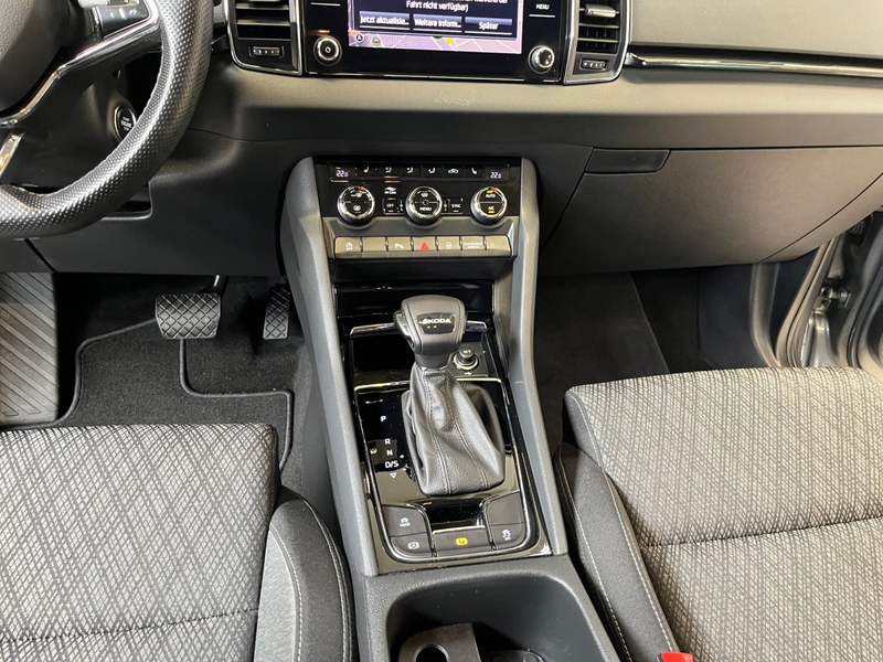 Skoda Karoq Style 1.5 TSI DSG Kamera Navigation KESSY — photo 9