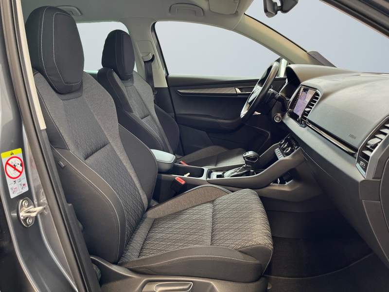 Skoda Karoq Style 1.5 TSI DSG Kamera Navigation KESSY — photo 10