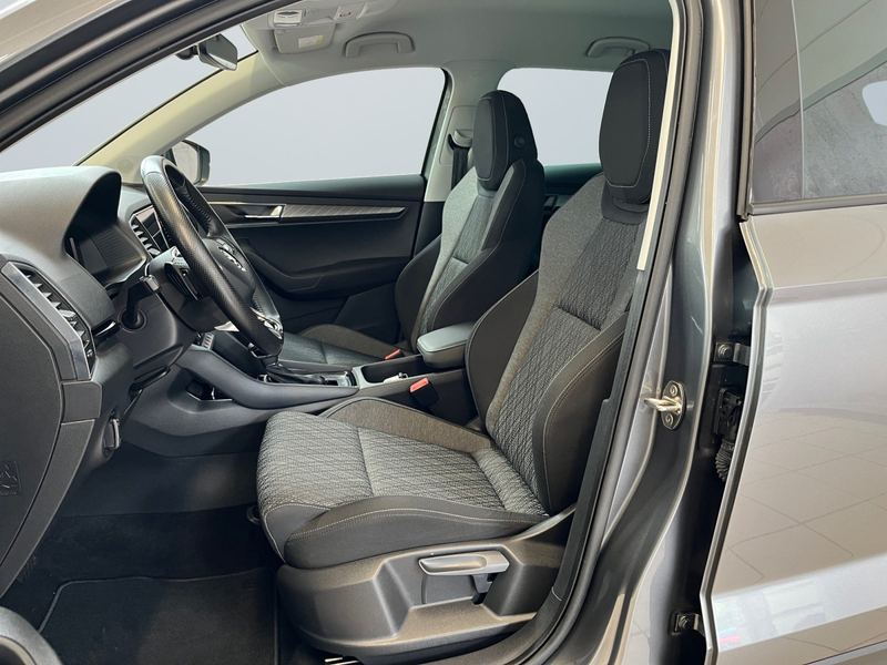 Skoda Karoq Style 1.5 TSI DSG Kamera Navigation KESSY — photo 7