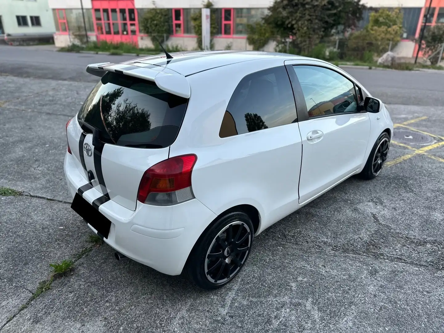 Toyota Yaris Yaris 1.3 - 87 VVT-iLes Bleus 2008 - 1