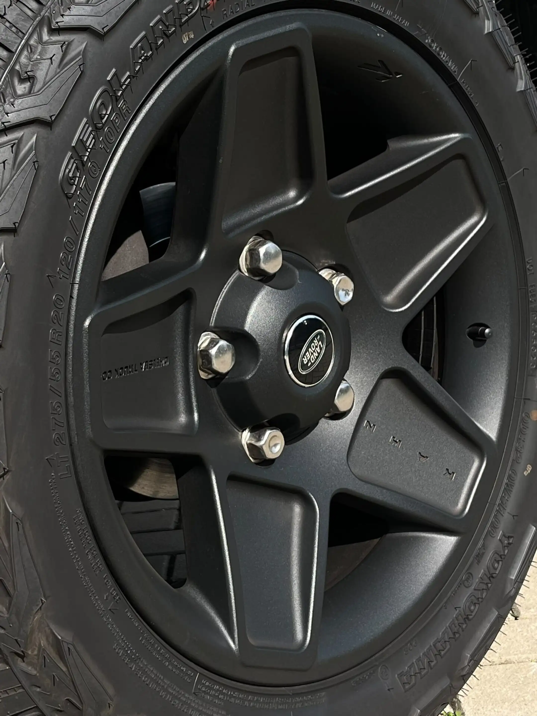 Land Rover Defender 90 2.2 D SW Eastnor Kahn — photo 10