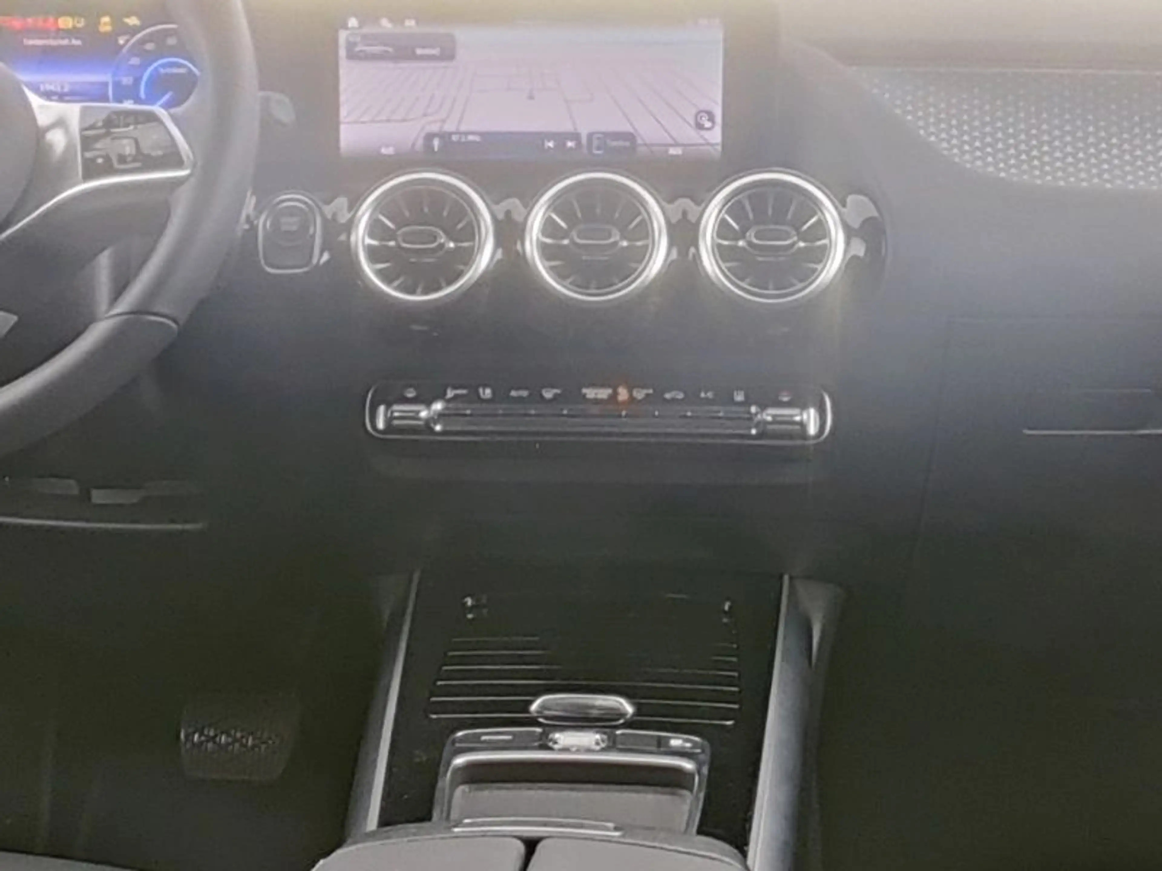 Mercedes-Benz EQA 250 250+ Business Line 71 kWh Ledkoplampen | Parkeerpa — photo 6