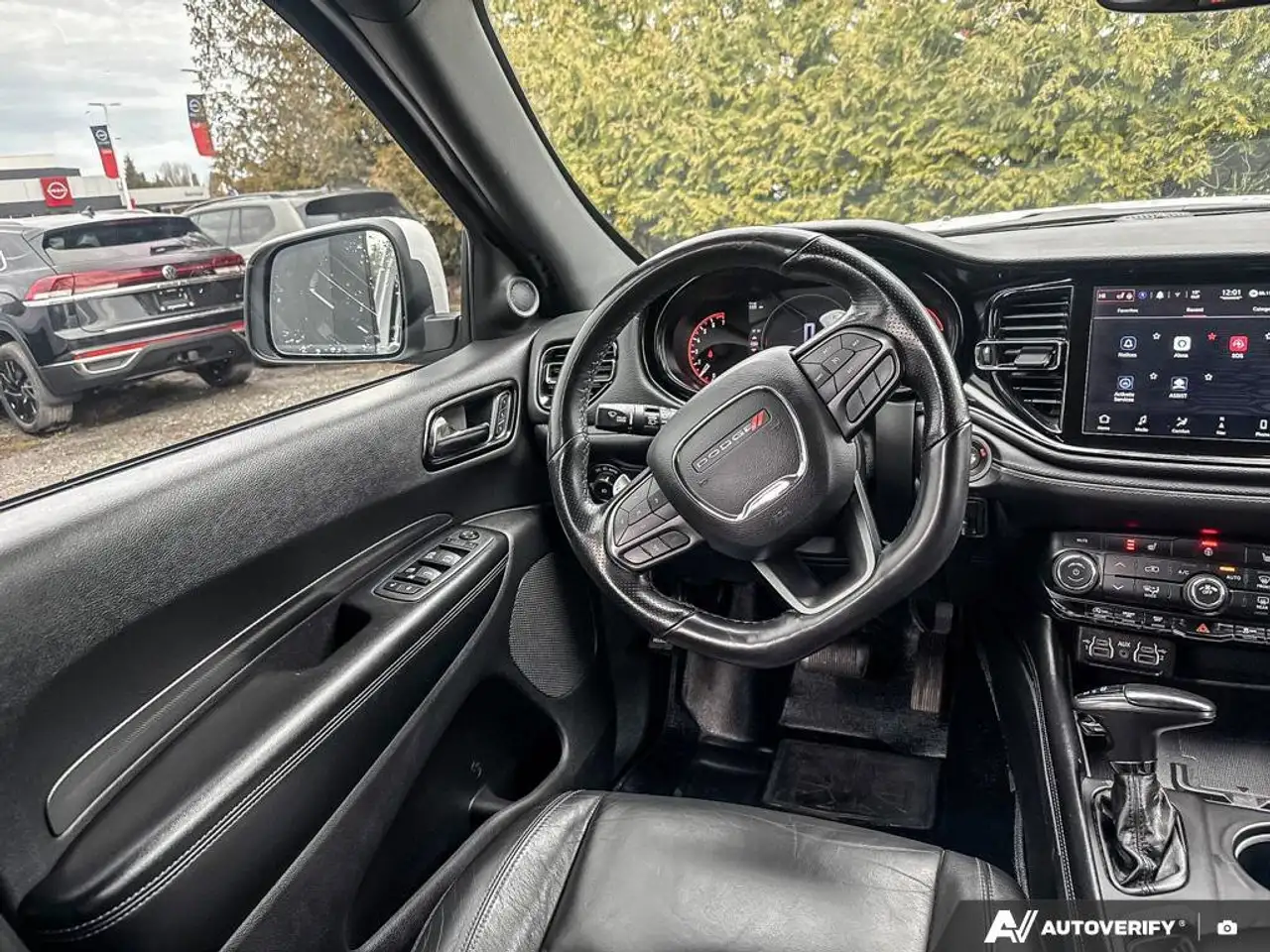 Dodge Durango снимка Dodge Durango