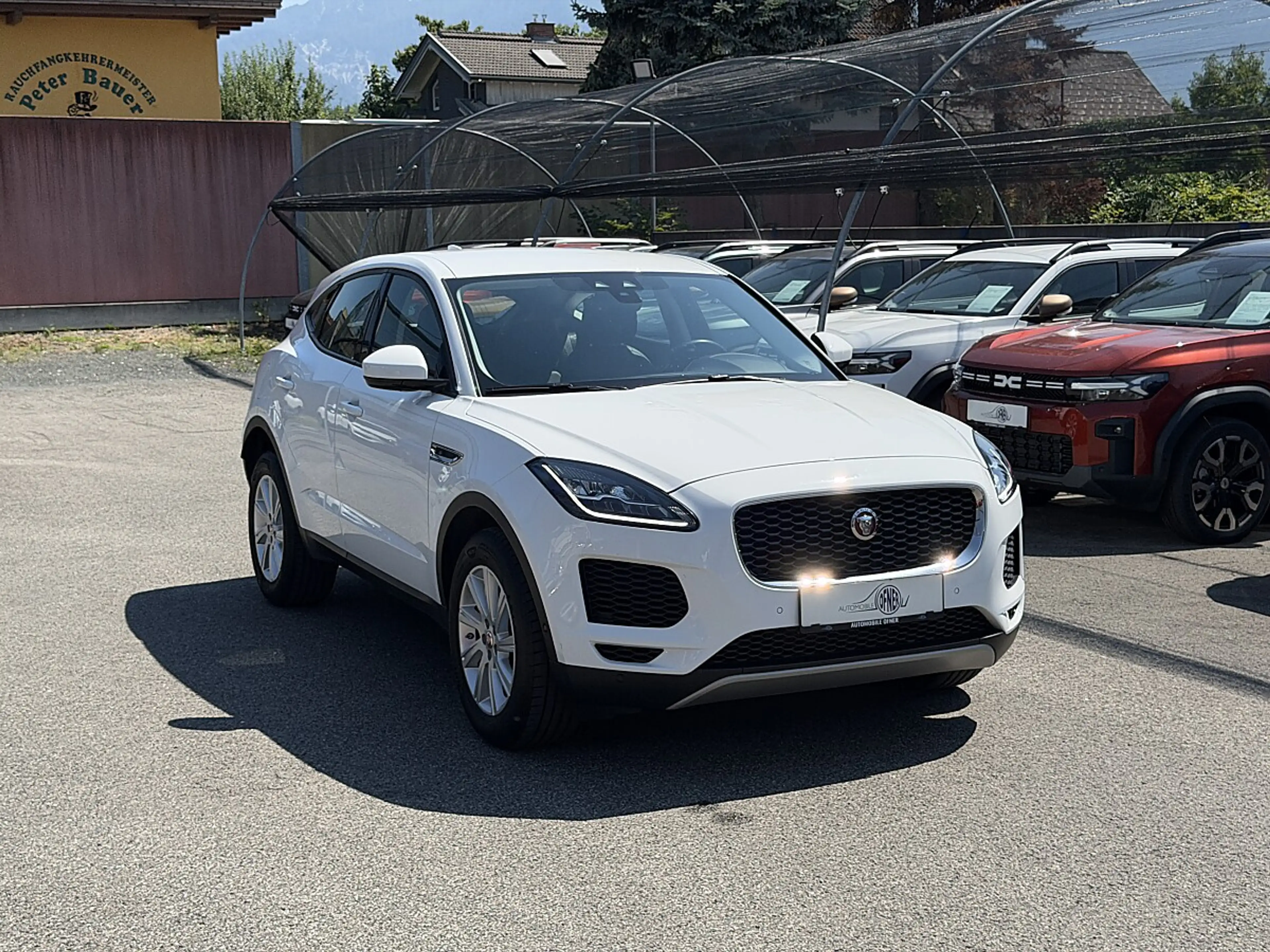 Jaguar E-Pace 2.0DI4 D180 S AWD Aut. LED PDC Kamera Sitz&Lenk... — photo 3