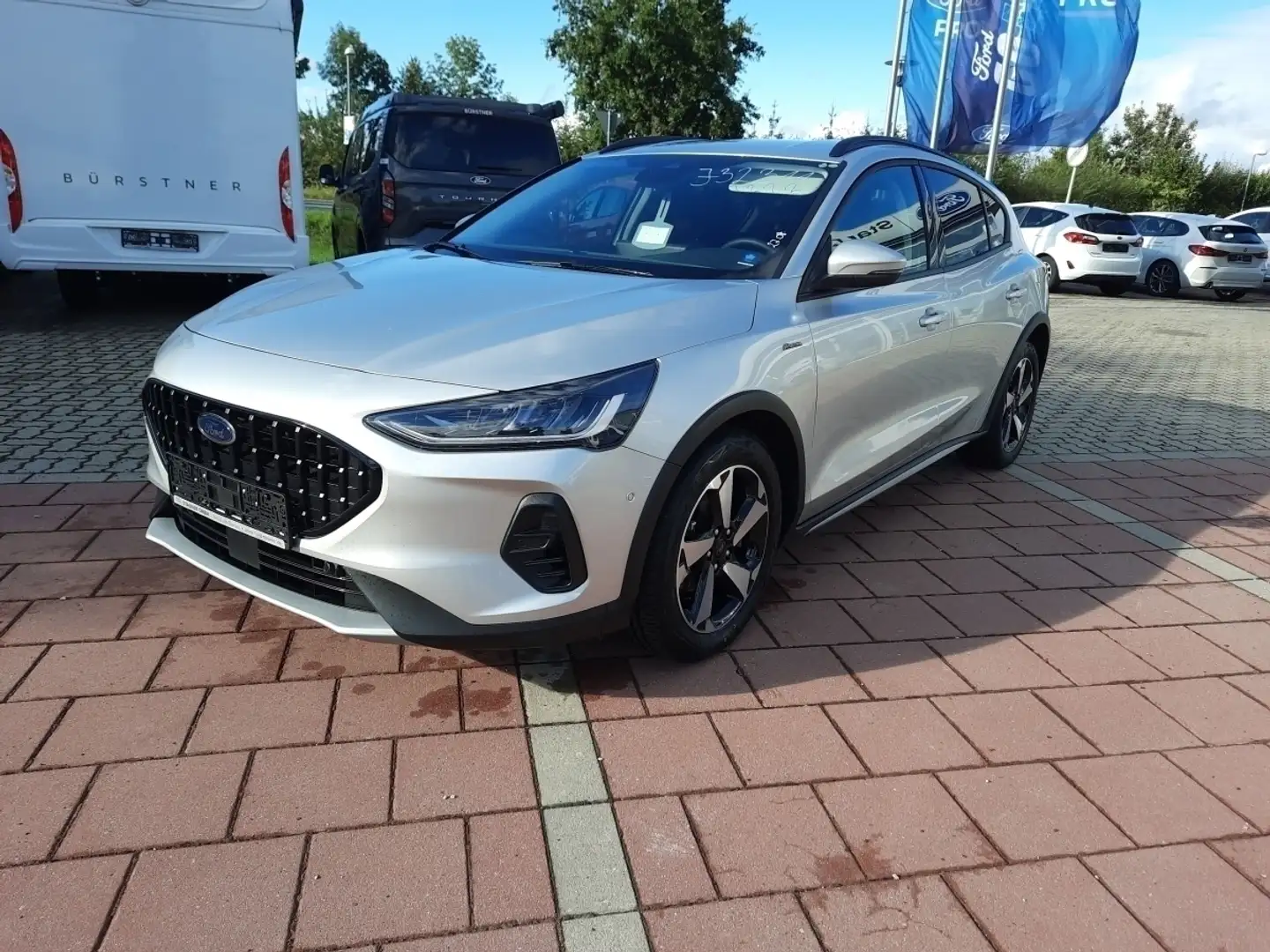 Ford Focus 1.0 EcoBoost MH Active X Navi ACC Kamera Silber - 2
