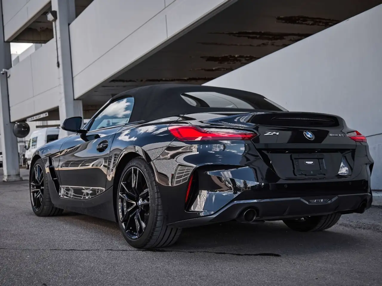 BMW Z4 снимка BMW Z4
