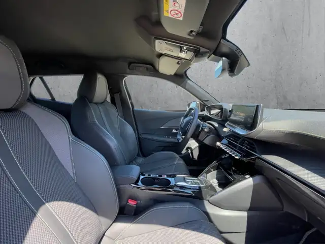 Peugeot 2008 view 13