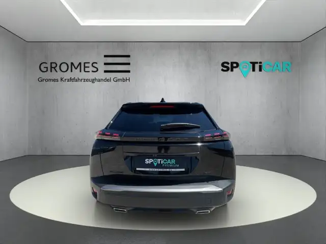 Peugeot 2008 view 4