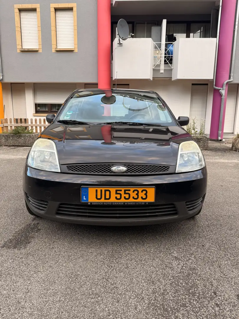 Ford Fiesta Ghia - 1