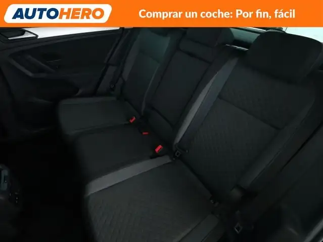 Volkswagen Tiguan view 15
