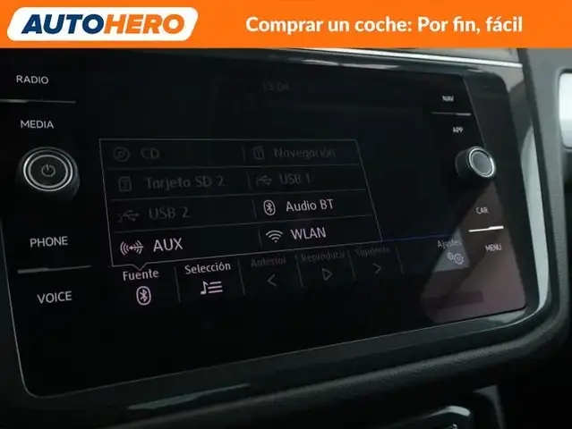 Volkswagen Tiguan view 23