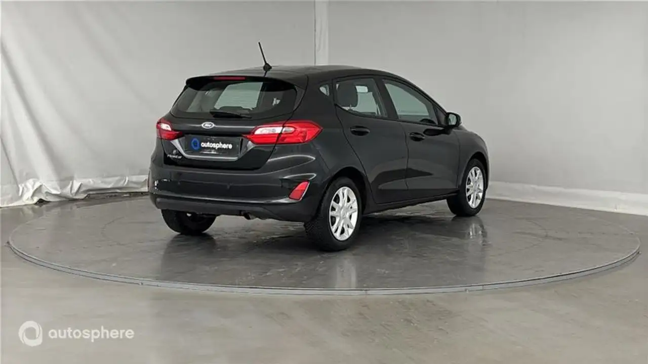 Ford Fiesta 5 portes — photo 5