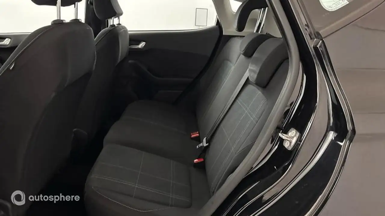 Ford Fiesta 5 portes — photo 13
