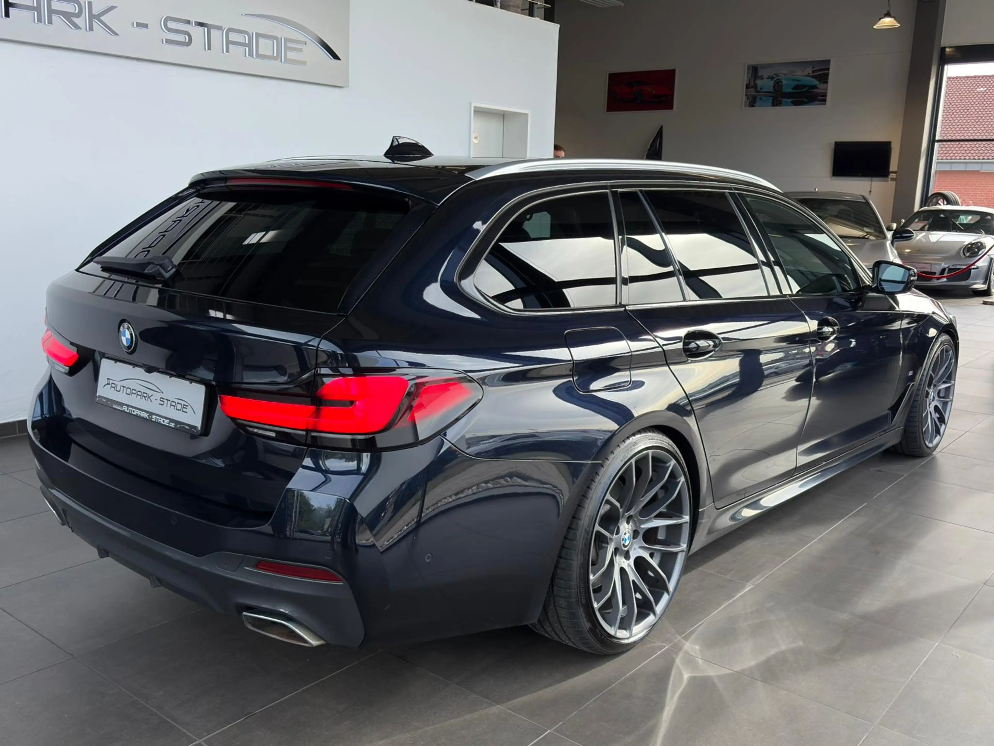BMW 540 540d xDrive M Sport Pano HUD Assist. Stdh. Luft — photo 4