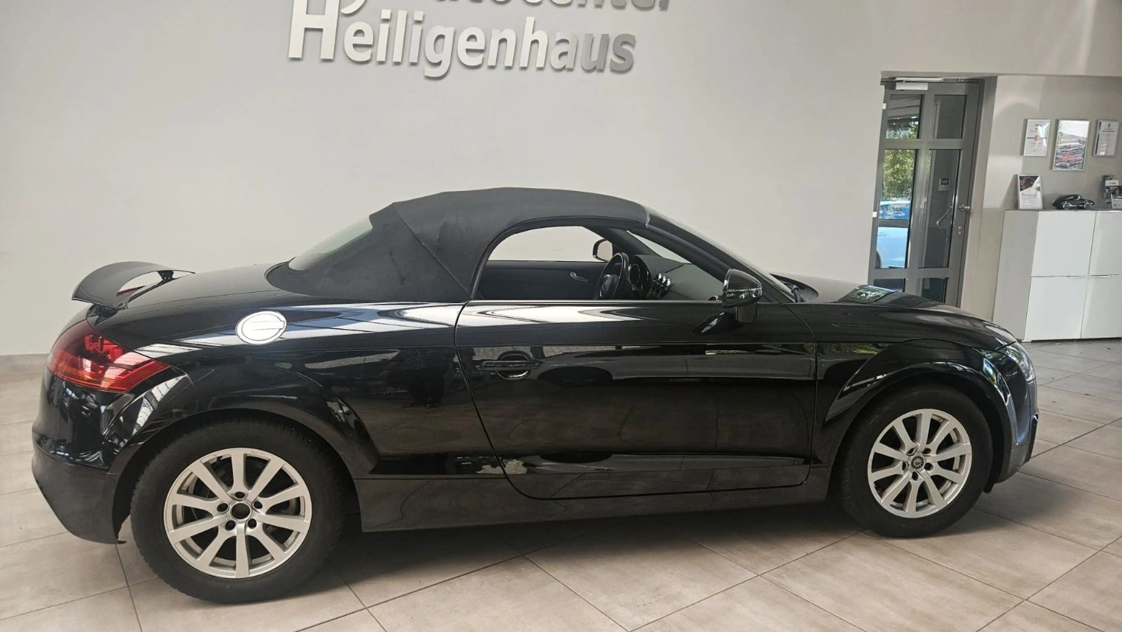 Audi TT 1.8TFSI Roadster Navi Xenon Alcantara PDC SHZ — photo 3