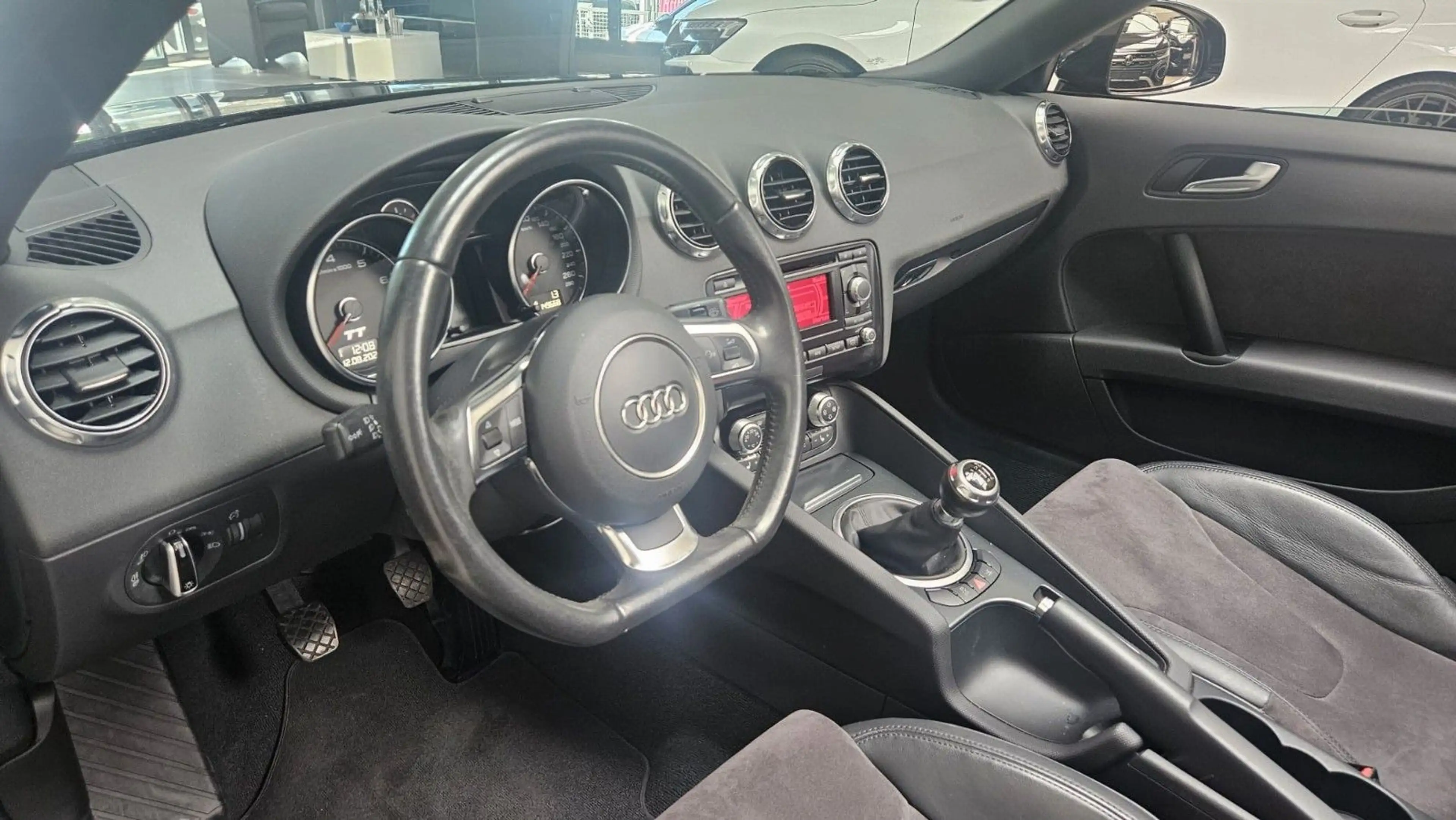 Audi TT 1.8TFSI Roadster Navi Xenon Alcantara PDC SHZ — photo 15