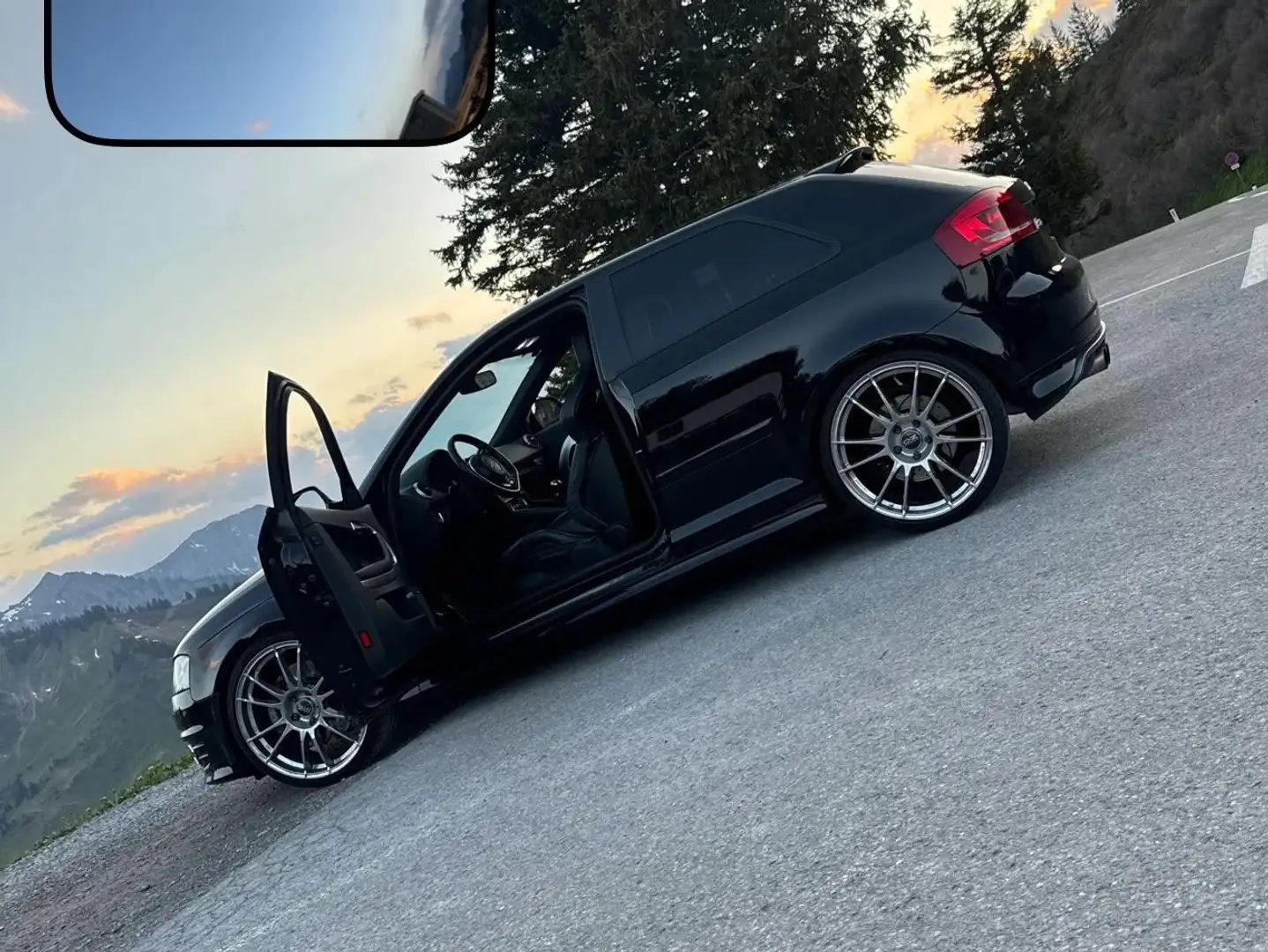 Audi S3 A3 S3 2,0 TFSI quattro Schwarz - 1