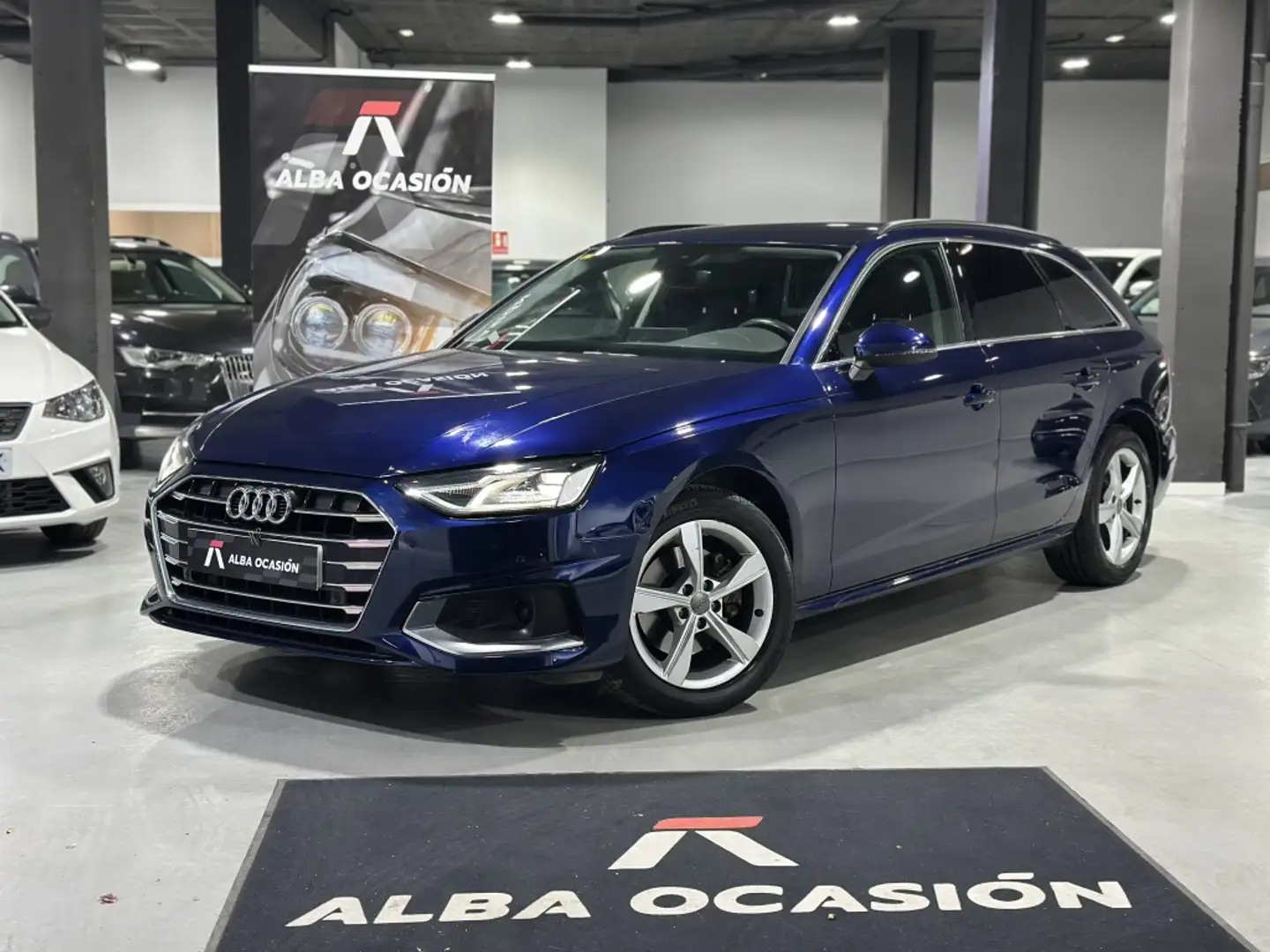 Audi A4 30 TDI S line S tronic 100kW Azul - 1