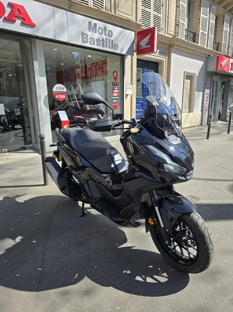 Honda ADV 350 Nero - 1