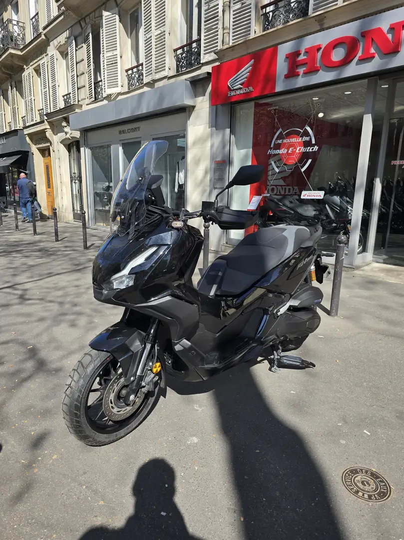 Honda ADV 350 Nero - 2