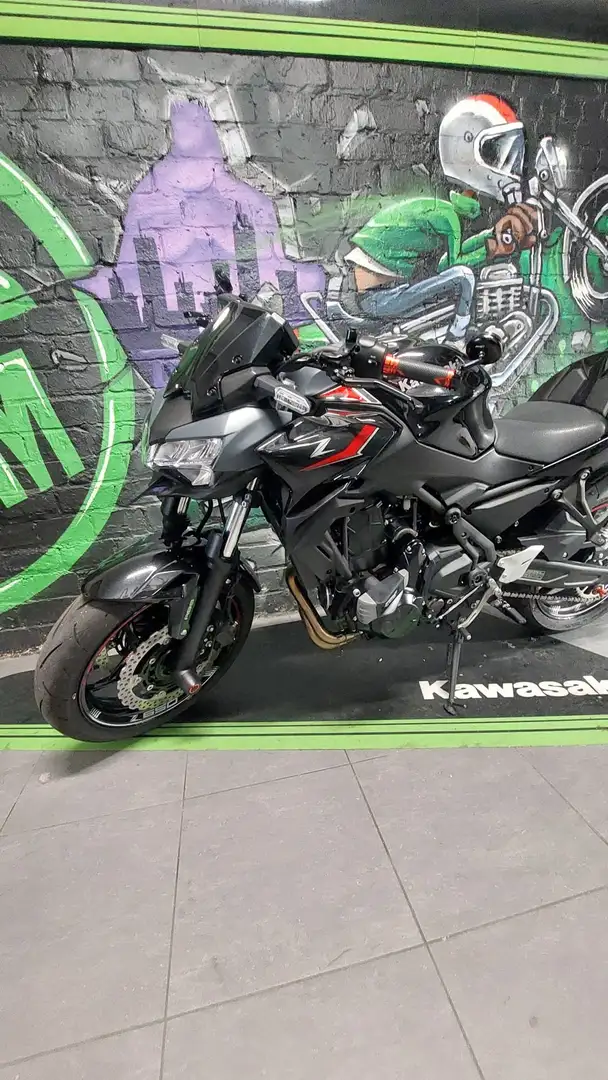 Kawasaki Z 650 Zwart - 1