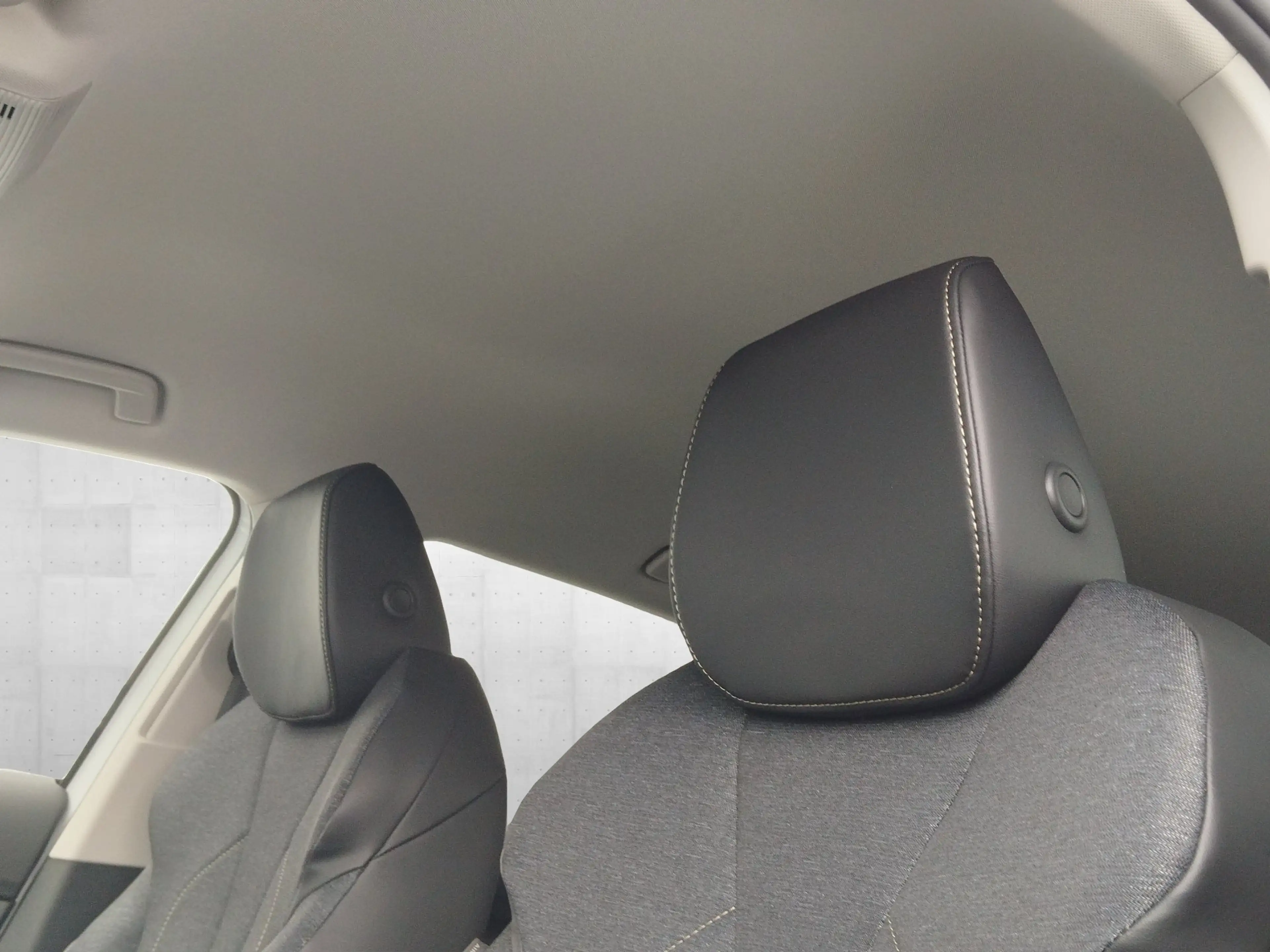 Skoda Elroq 85 Automatik ACC*AUT*Kam.*KeyLess*KlimaA — photo 8