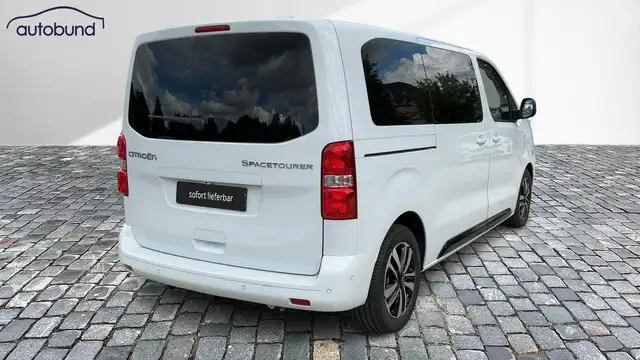Citroen Spacetourer view 3