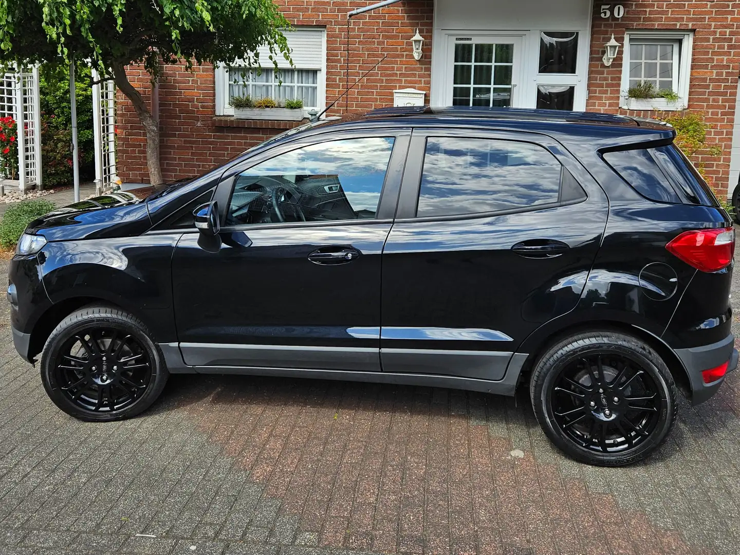 Ford EcoSport ECOSPORT 1.0 EcoBoost S Fekete - 2