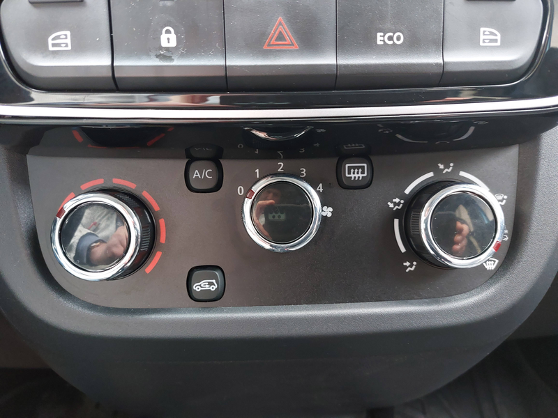 Dacia Spring Electric 45 ESSENTIAL Servo Klima ZV DAB+ Blueth. — photo 6