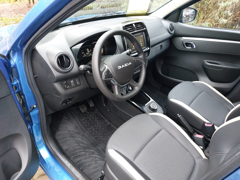 Dacia Spring Electric 45 ESSENTIAL Servo Klima ZV DAB+ Blueth. — photo 4