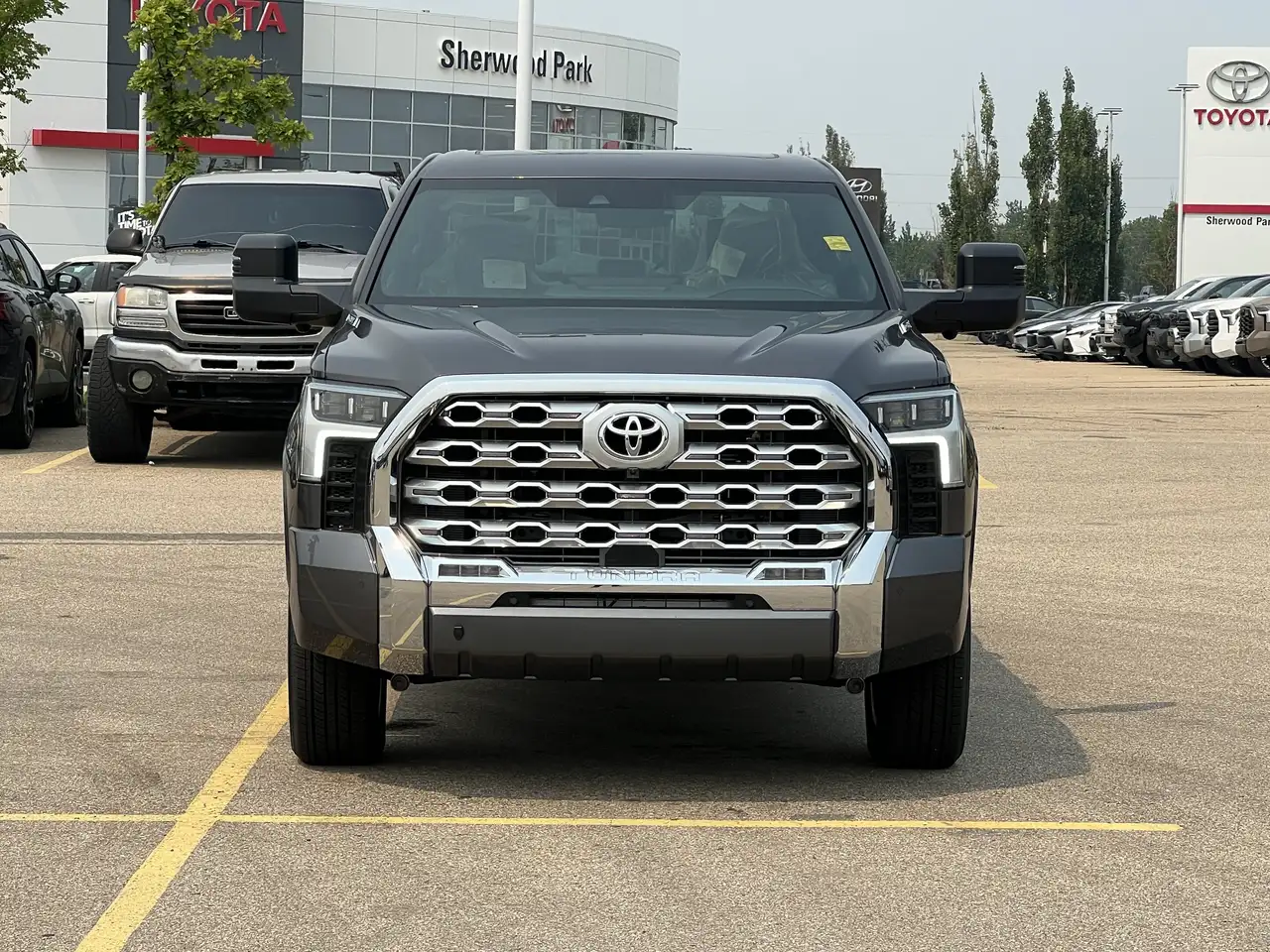 Toyota Tundra photo Toyota Tundra