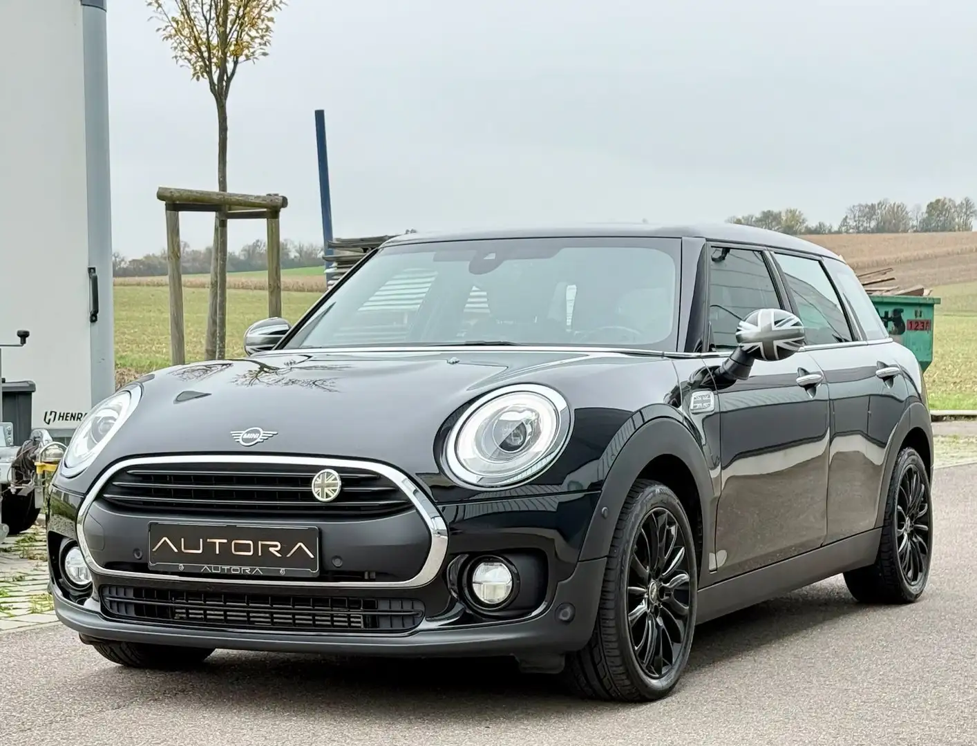 MINI Cooper Clubman ONE Cooper Clubman |AUT|LED|PANO|R.KAM| Schwarz - 2