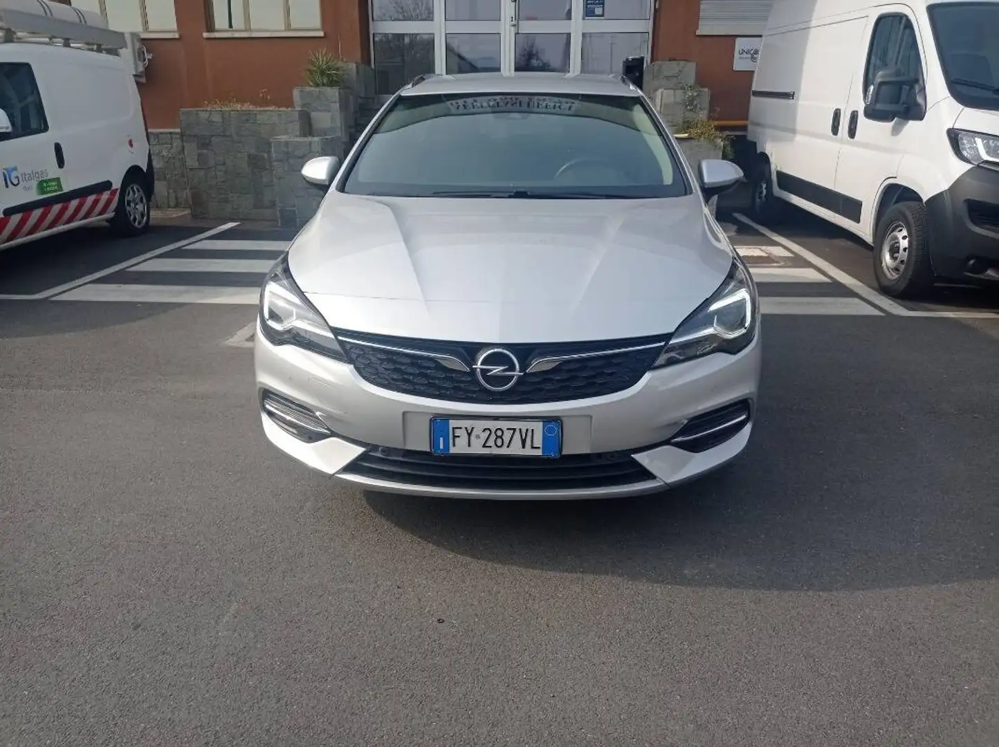 Opel Astra Sports Tourer 1.5 CDTI 122cv AT9 Business Elegance Silber - 1