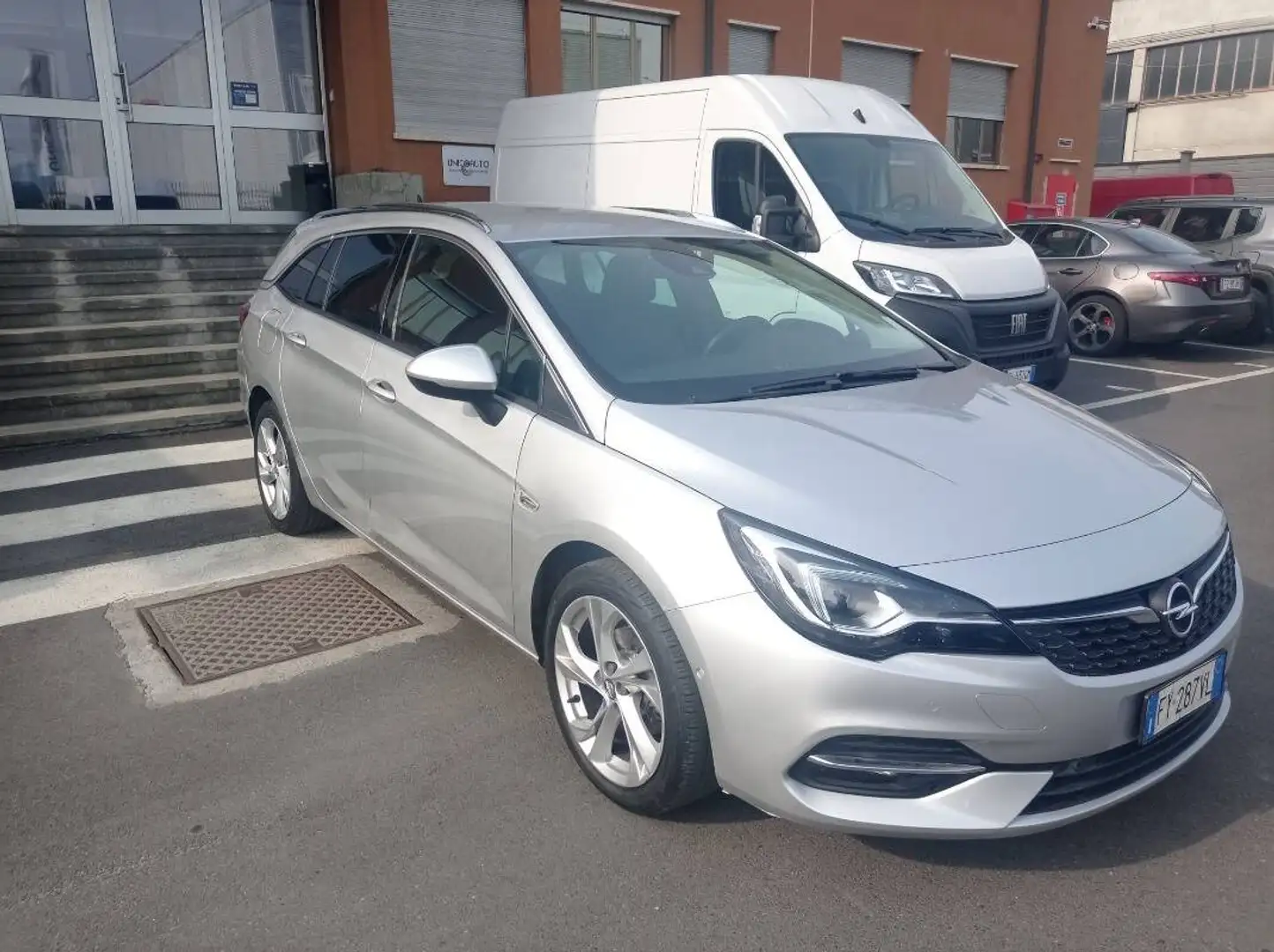 Opel Astra Sports Tourer 1.5 CDTI 122cv AT9 Business Elegance Silber - 2