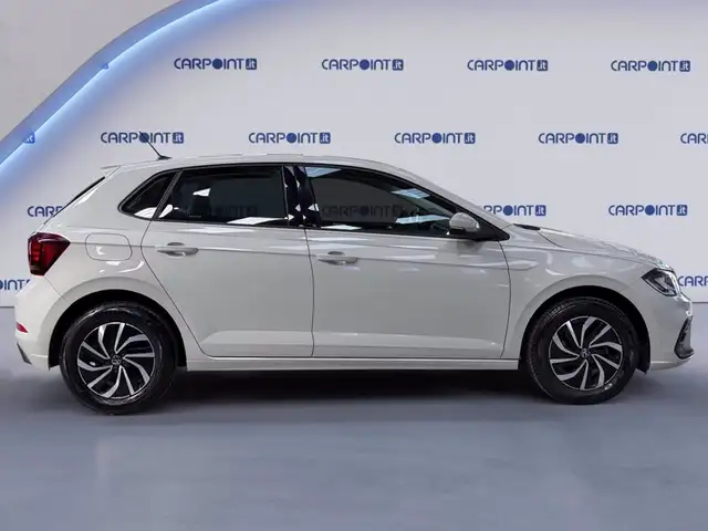 Volkswagen Polo view 7