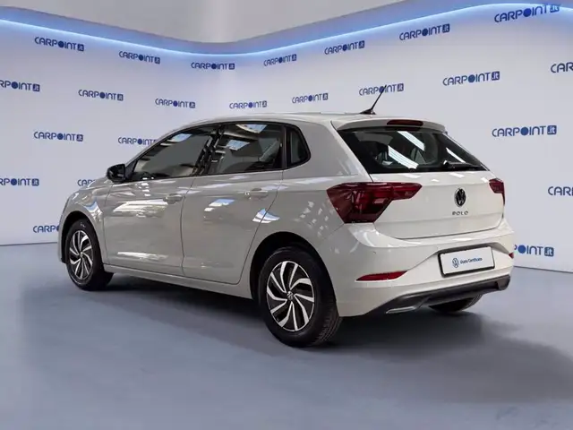 Volkswagen Polo view 4