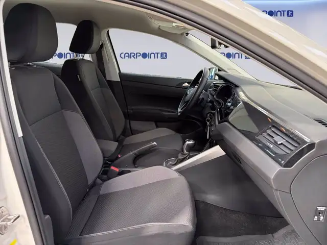 Volkswagen Polo view 16