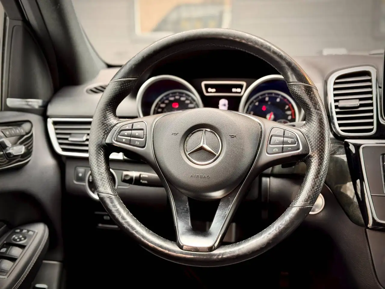 Mercedes-Benz GLE fotografie Mercedes-Benz GLE