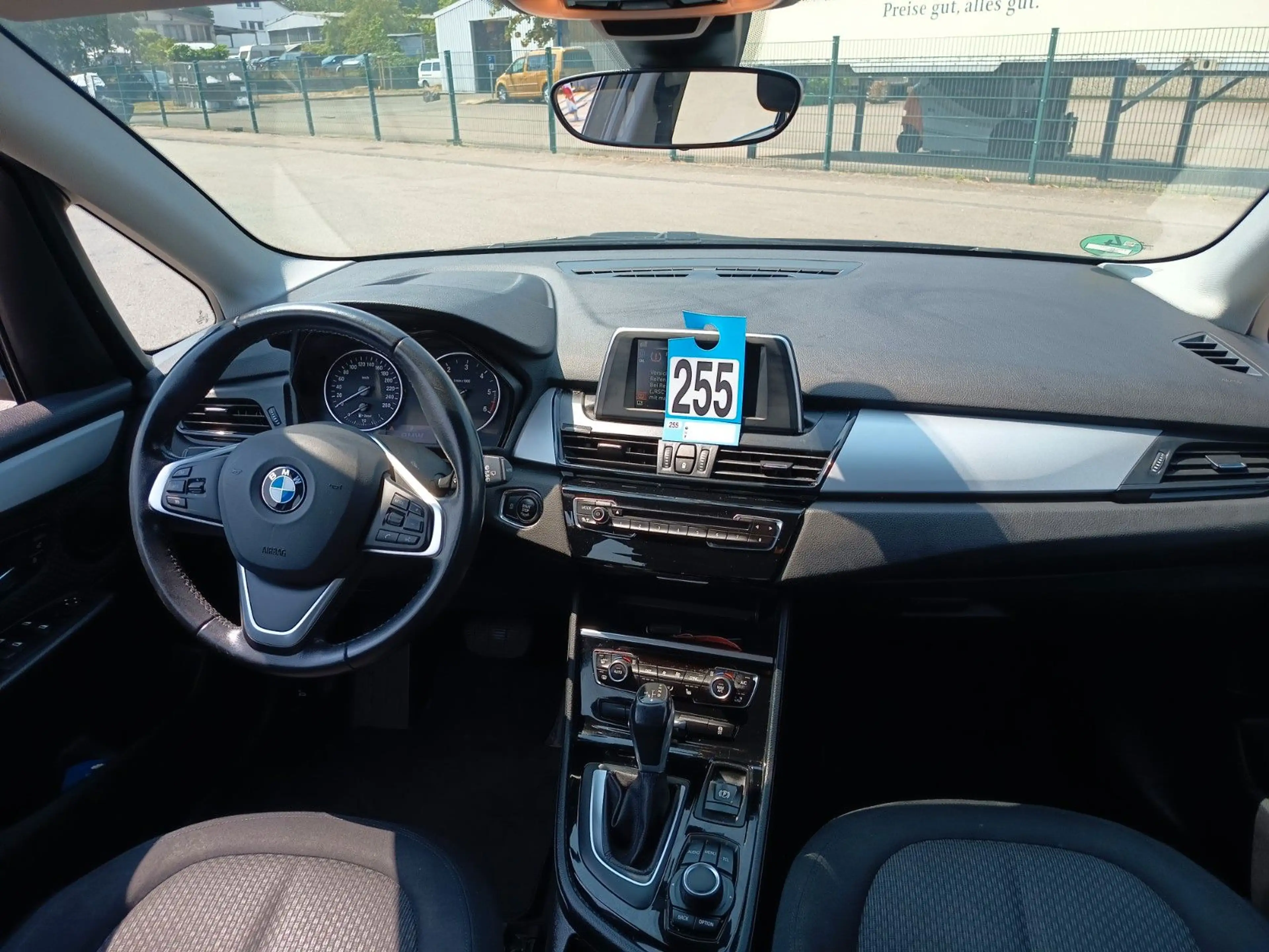 BMW 218 2 Active Tourer 218 d Automatik — photo 9