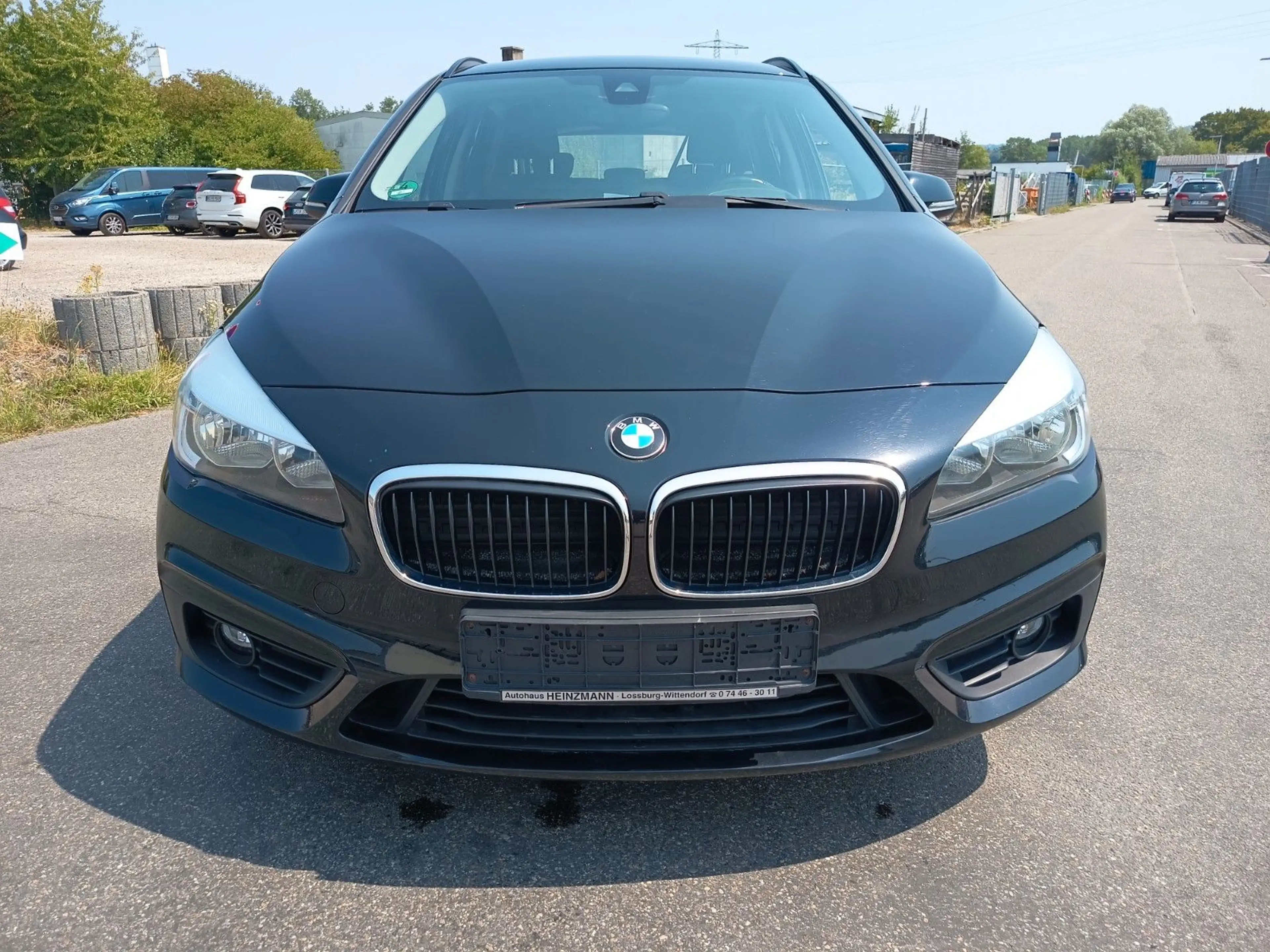 BMW 218 2 Active Tourer 218 d Automatik — photo 2