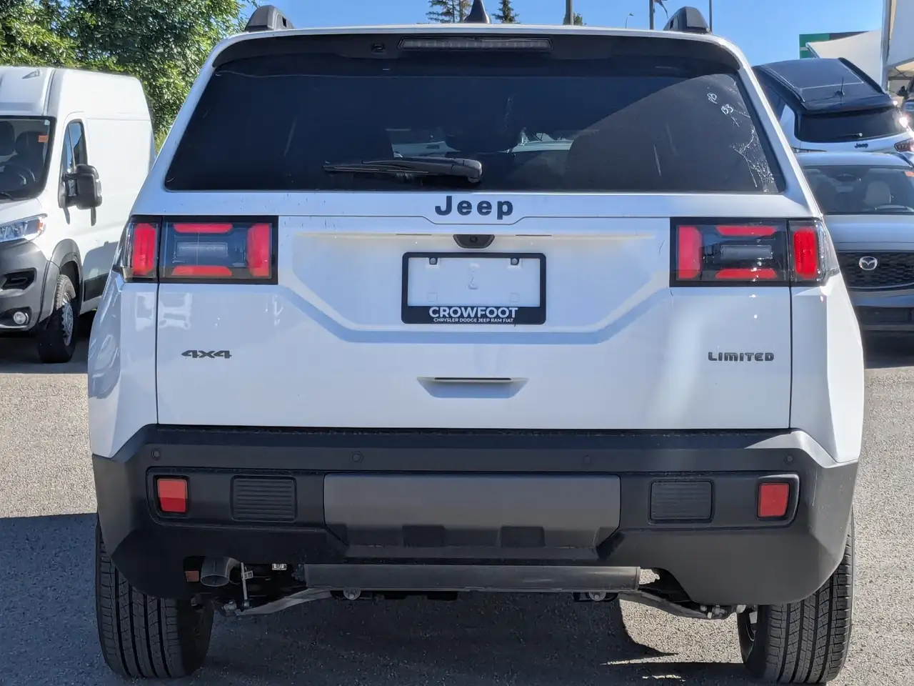 Jeep Cherokee снимка Jeep Cherokee