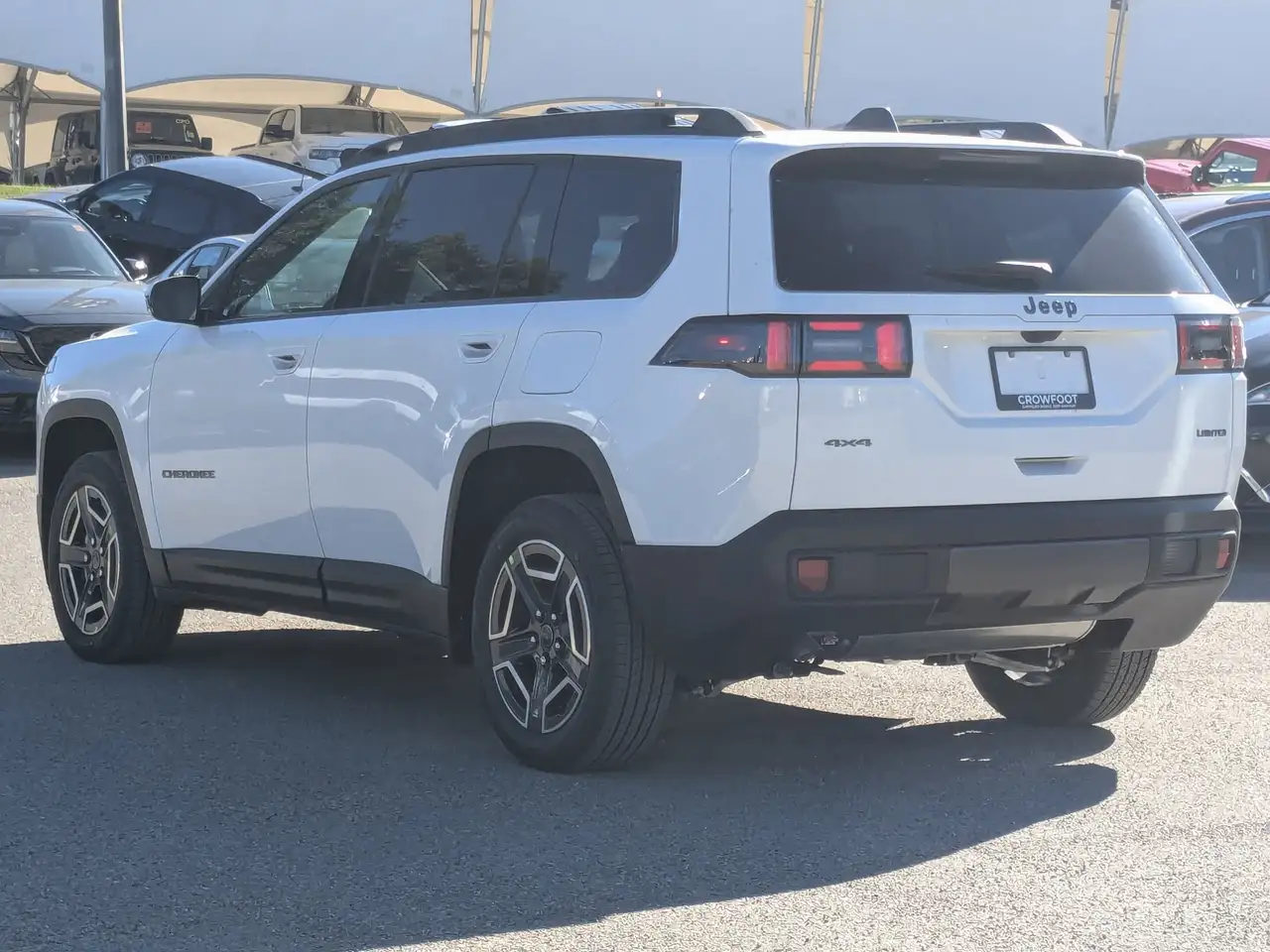 Jeep Cherokee снимка Jeep Cherokee