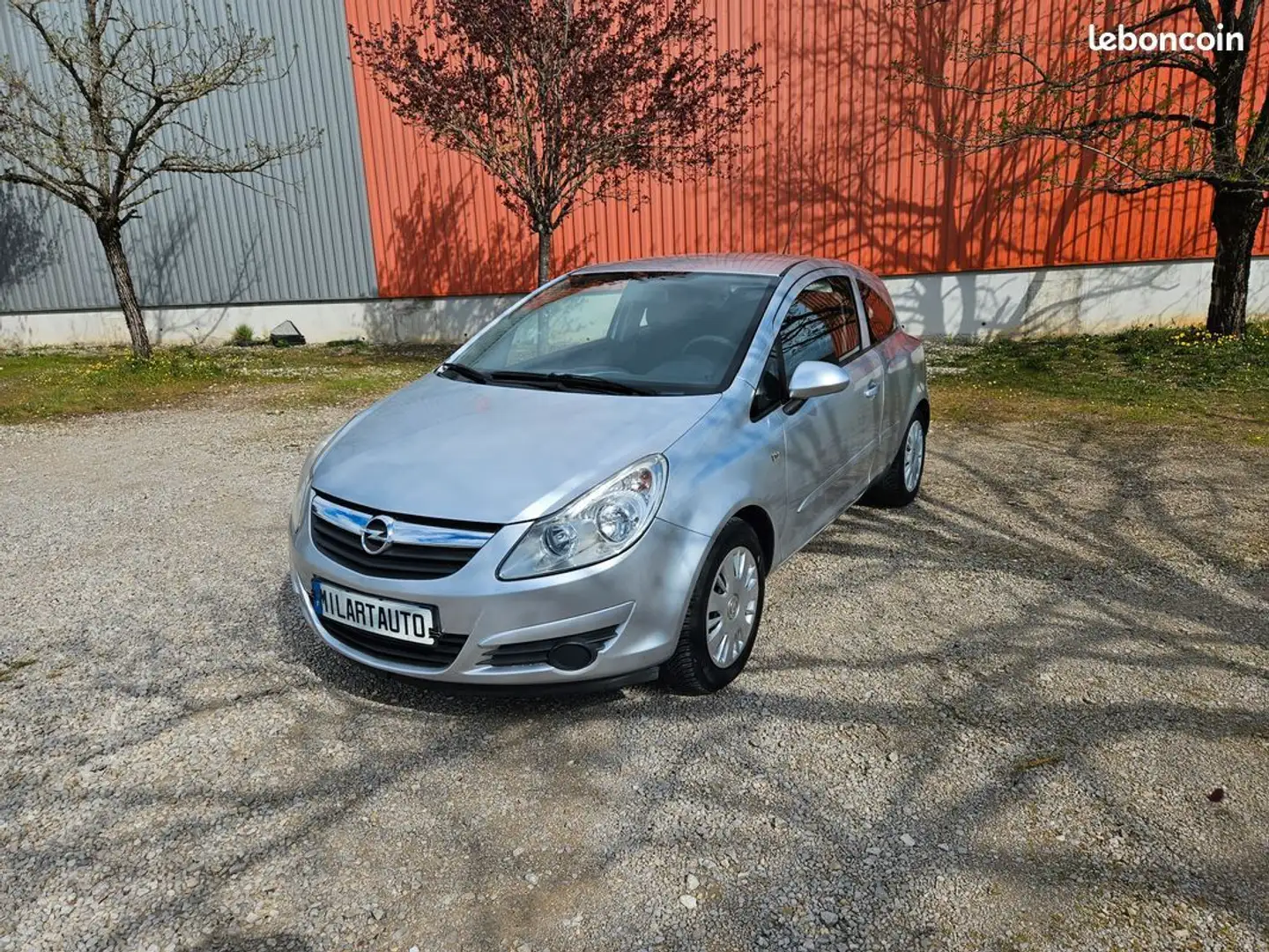 Opel Corsa 1.2 80 Ch Très Bon Etat Grau - 1