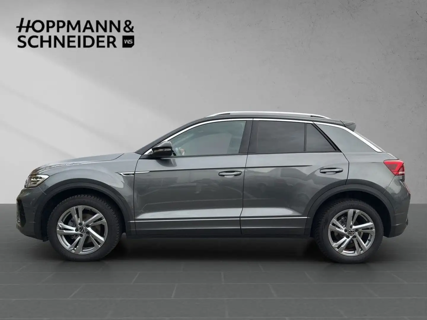 Volkswagen T-Roc 1.5 TSI DSG R-Line AHK Navi LED ACC SHZ PD Grijs - 2