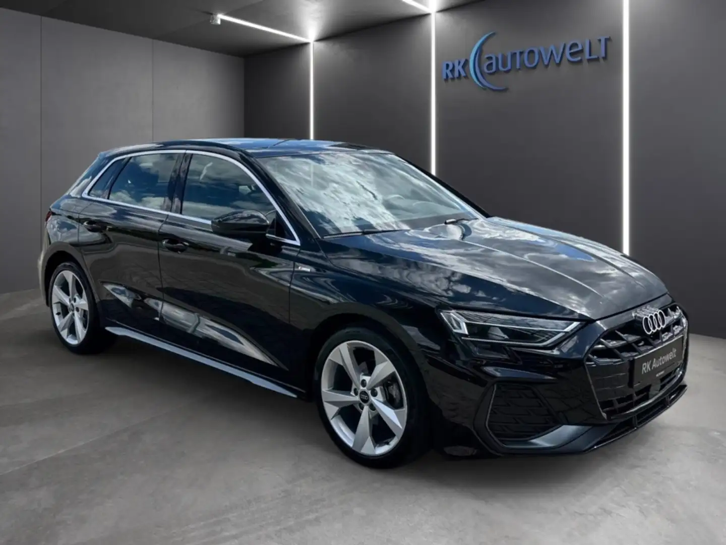 Audi A3 Sportback 35 TFSI 2xS line Pano Matrix Kamera Noir - 2