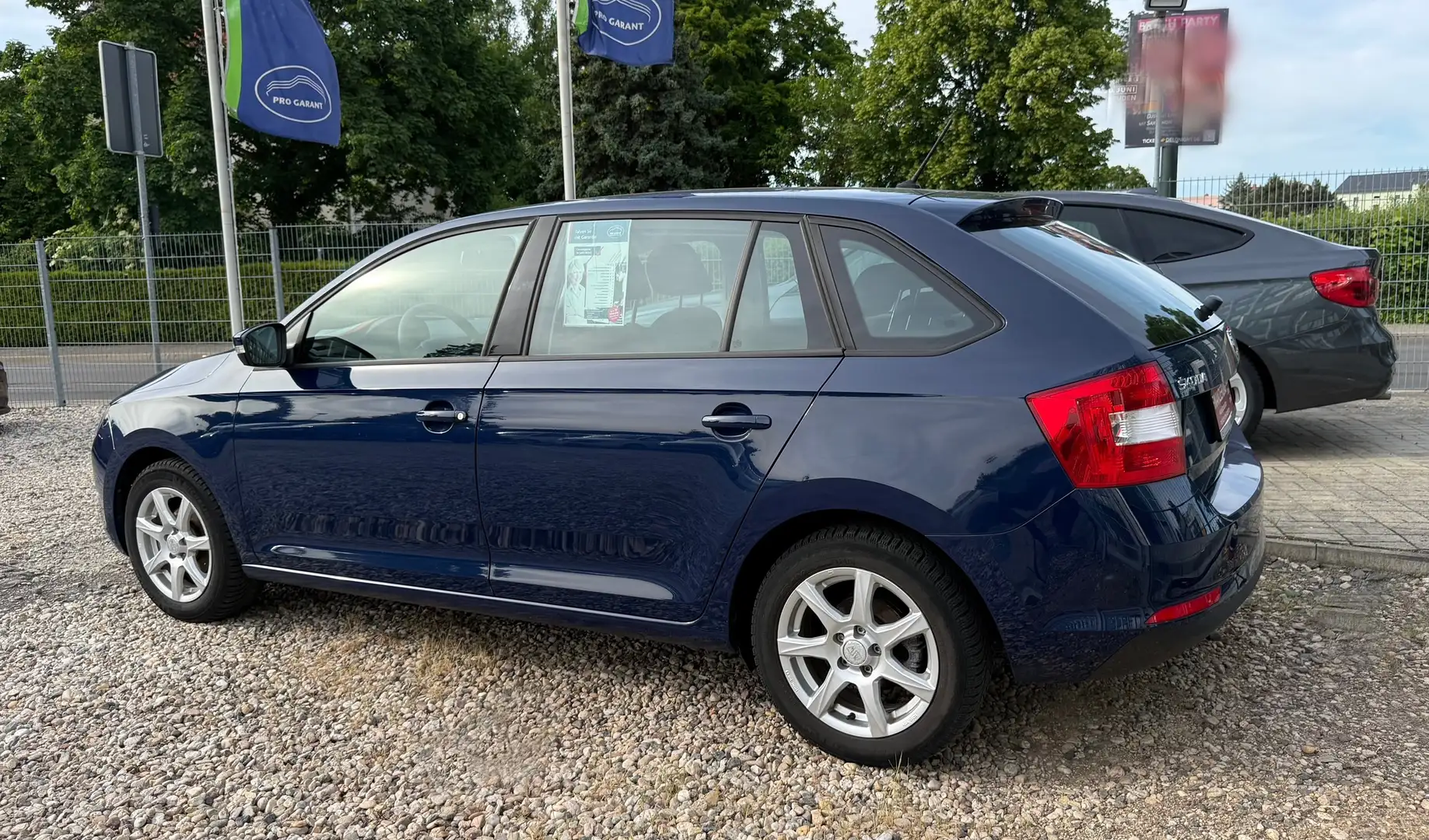 Skoda Rapid/Spaceback COMFORTLINE *90PS *INSP.+TÜV NEU *GARANTIE+FIN Blau - 2